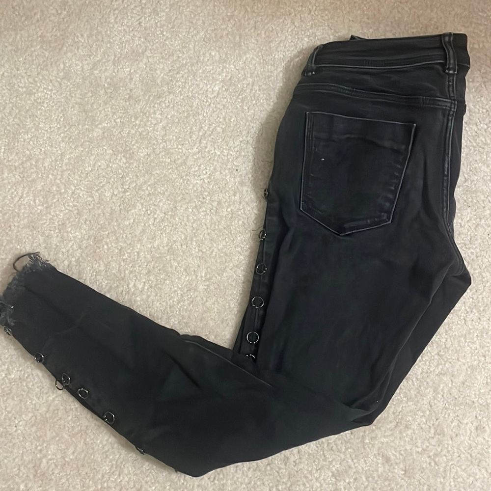 skinny jeans